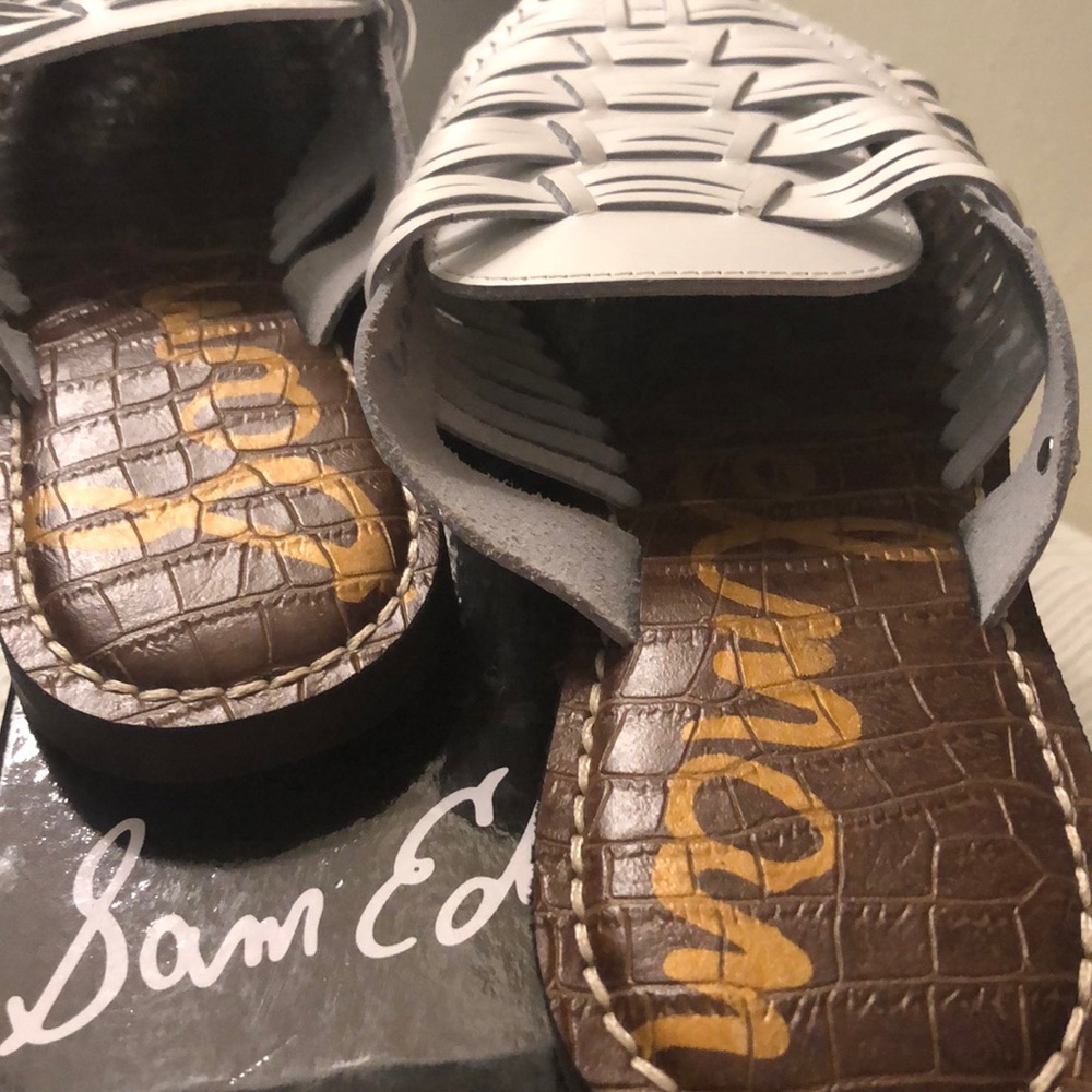 Sam Edelman - Picture 3 of 4